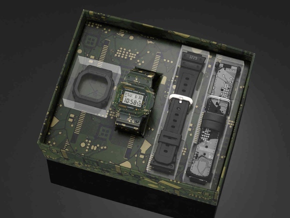 Casio DWE-5600CC-3E