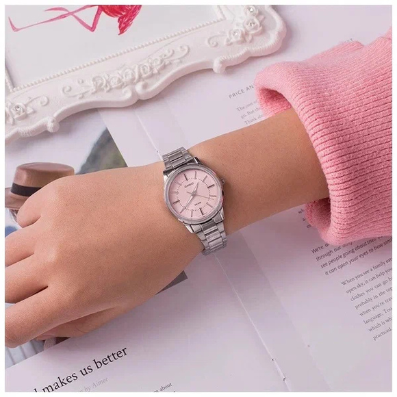 Casio LTP-1303D-4AVDF
