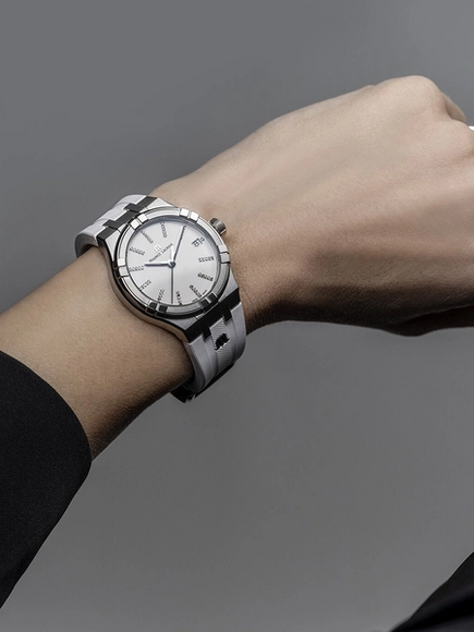 Maurice Lacroix AI 1106-SS000-150-7