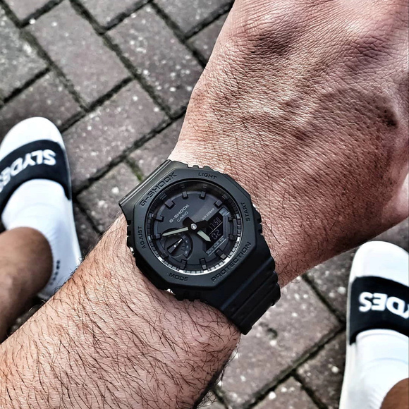 Casio GA-2100-1A1DR