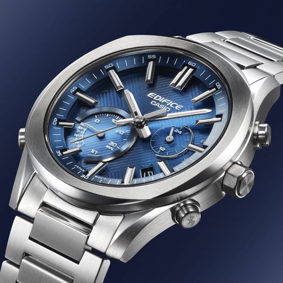 Casio EQB-1300D-2ADF